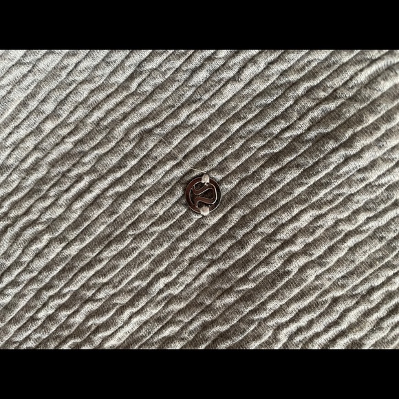 Lululemon Cozy Zip-Up - Picture 5 of 5